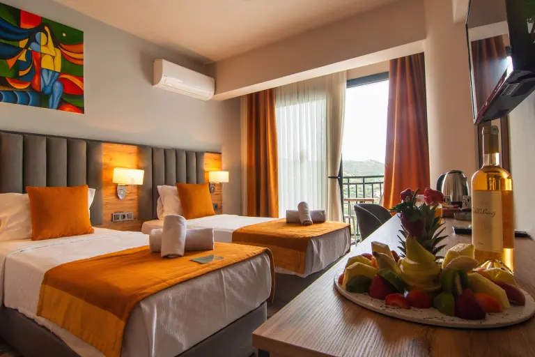 Superior Deniz Manzaralı Oda