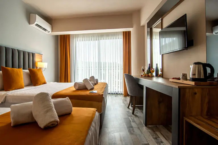 Superior Deniz Manzaralı Oda